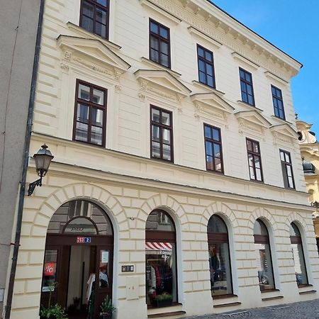 Velky Byt 3+Kk Klicperova, 2 Loznice Hradec Králové Kültér fotó